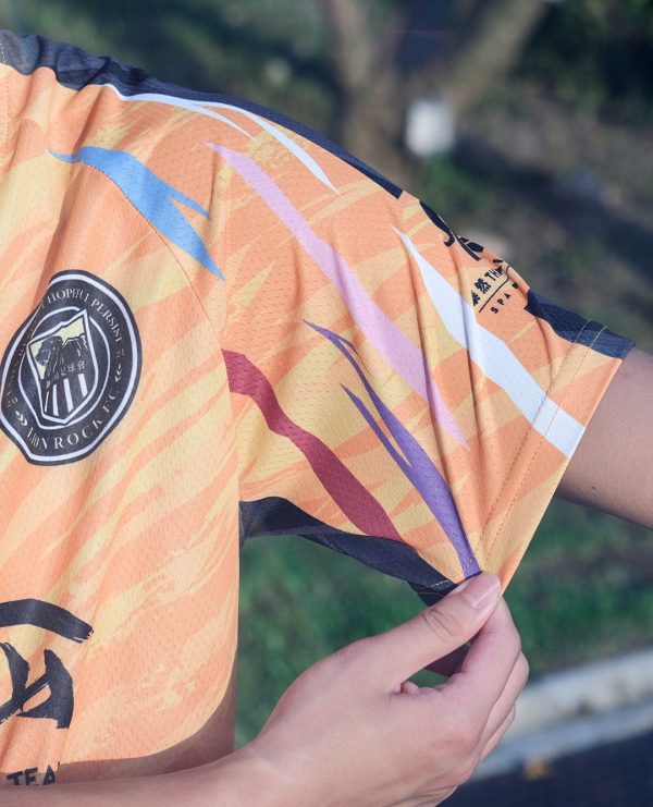 557116416_1112675574343411_3504247251672191525_n 獅子山足球會 - 25/26 代表隊 主場球衣套裝