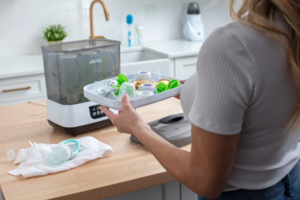 Lifestyle_Bottle_Sterilizer_and_Dryer_Accessory_tray_5 Bliss & Bless-Dr. Brown's 奶樽消毒及烘乾機 (HEPA 過濾功能)